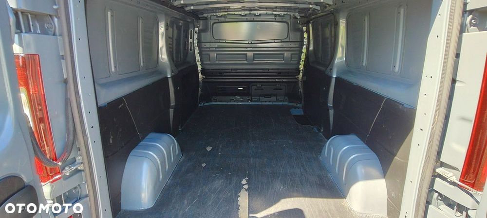 Renault Trafic - 14