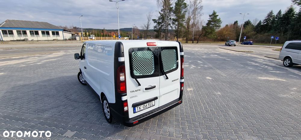 Renault Trafic - 24