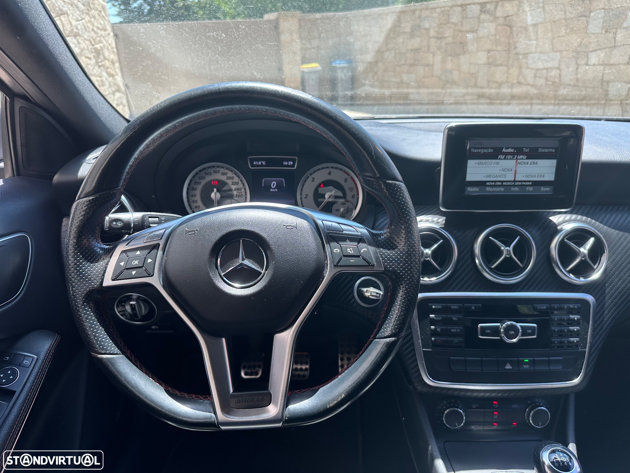 Mercedes-Benz A 180 d AMG Line - 8