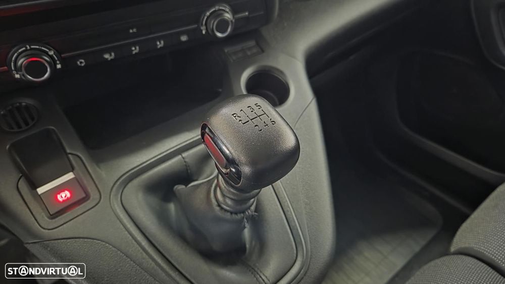 Toyota Proace City 1.5D L2 Exclusive - 8