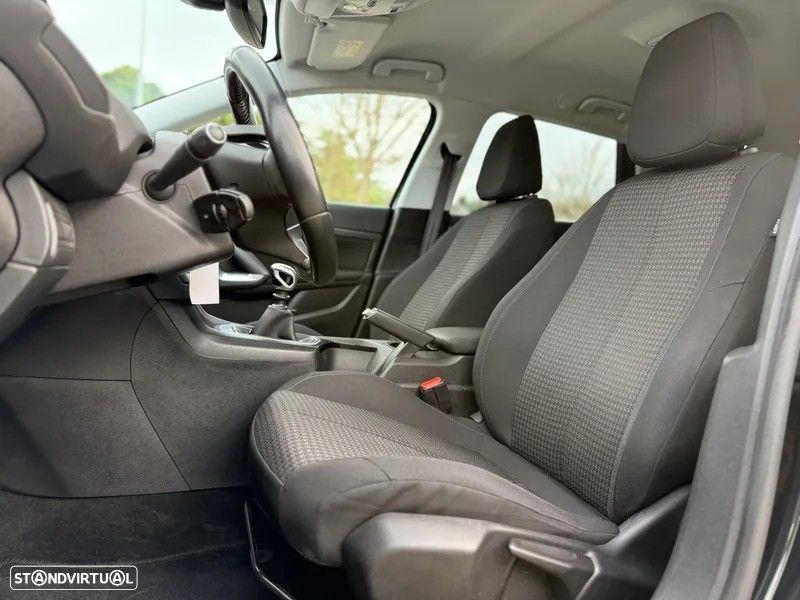 Peugeot 308 SW 1.5 BlueHDi Style — photo 4