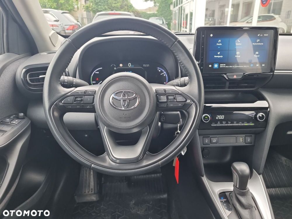 Toyota Yaris Cross Hybrid 1.5 Comfort 4x4 - 15