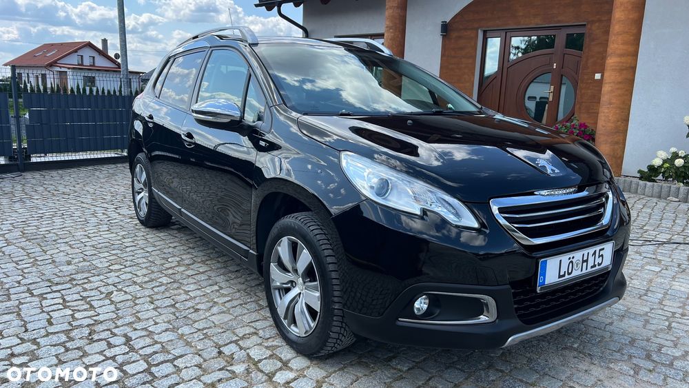 Peugeot 2008 1.2 Pure Tech Style - 2