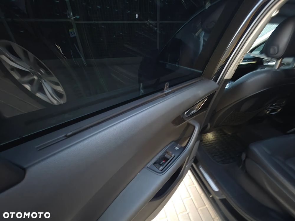 Audi Q7 - 12