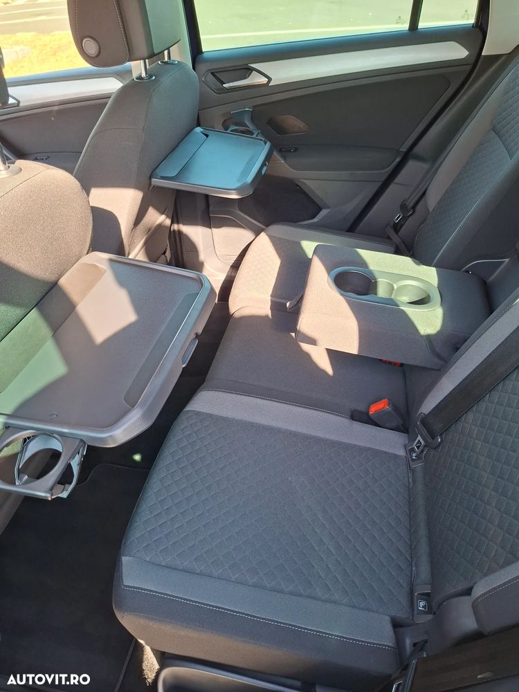 Volkswagen Tiguan - 14
