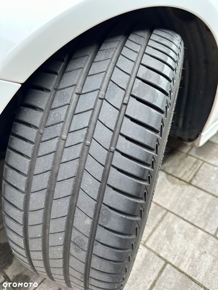 Mercedes-Benz Klasa C 220 d T 9G-TRONIC AMG Line - 14