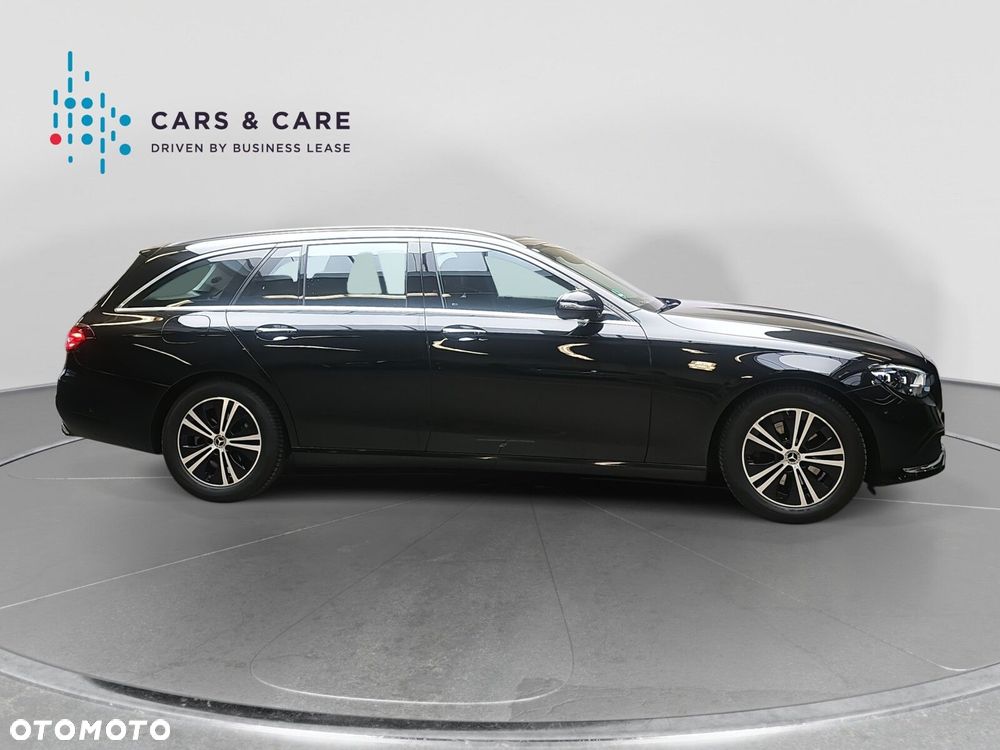 Mercedes-Benz Klasa E - 24