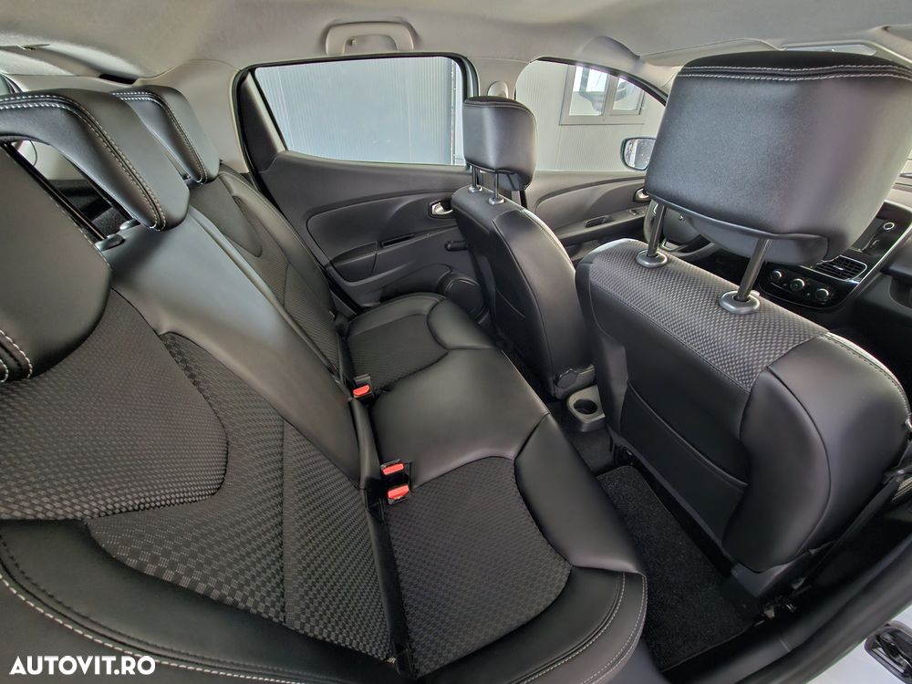 Renault Clio - 9