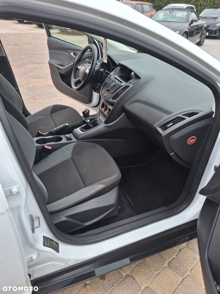 Ford Focus 1.6 TDCi Ambiente - 14