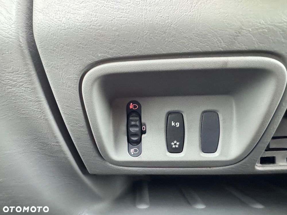 Opel Vivaro - 17