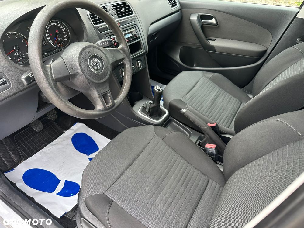Volkswagen Polo 1.6 United - 37