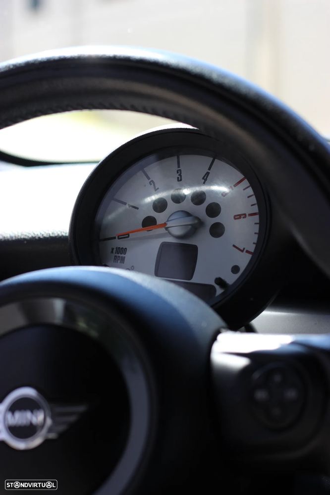 MINI 3 Portas Cooper D - 11