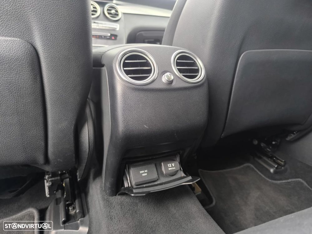 Mercedes-Benz GLC 350 e 4Matic 7G-TRONIC AMG Line - 37