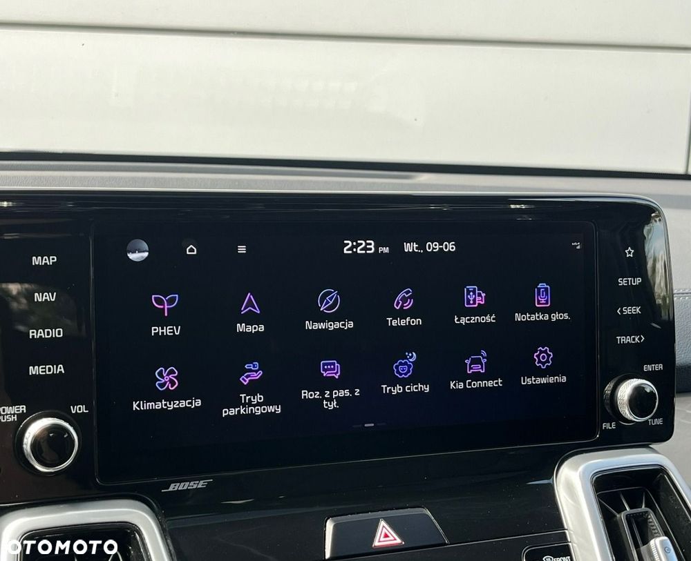 Kia Sorento - 32