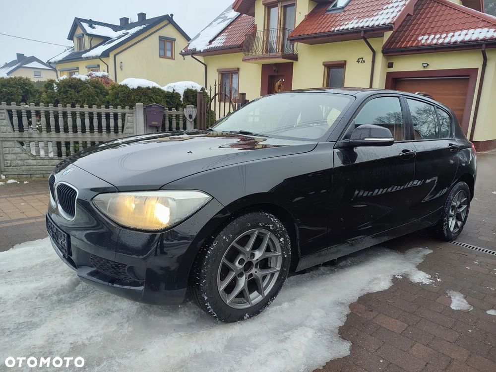 BMW Seria 1 114i Sport Line - 1
