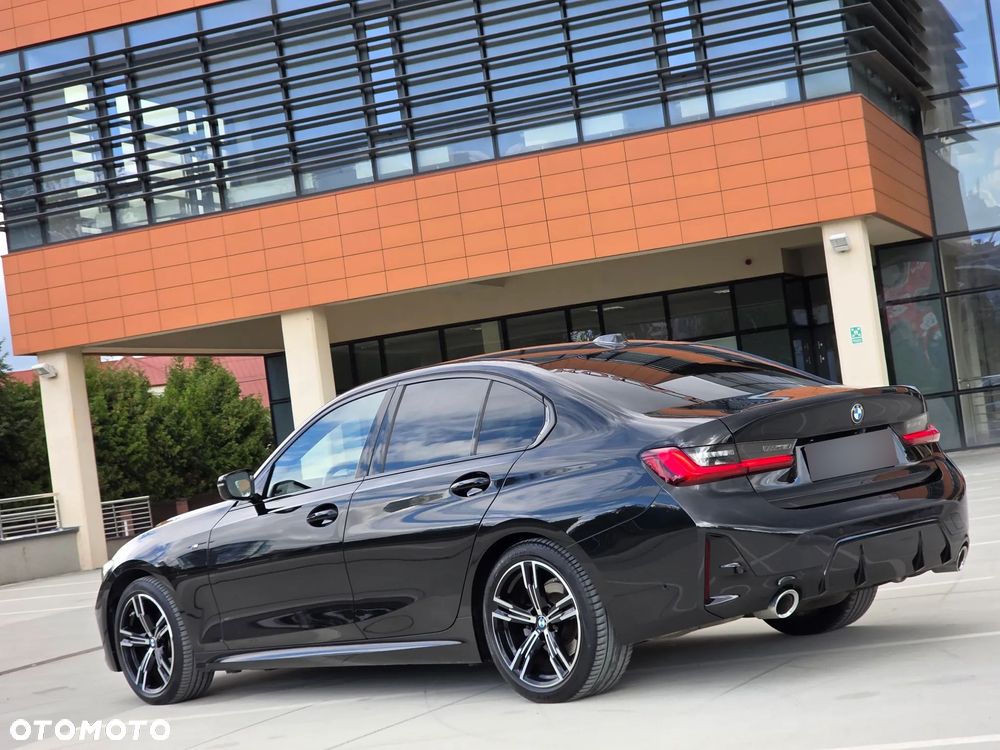 BMW Seria 3 320d xDrive mHEV M Sport - 22
