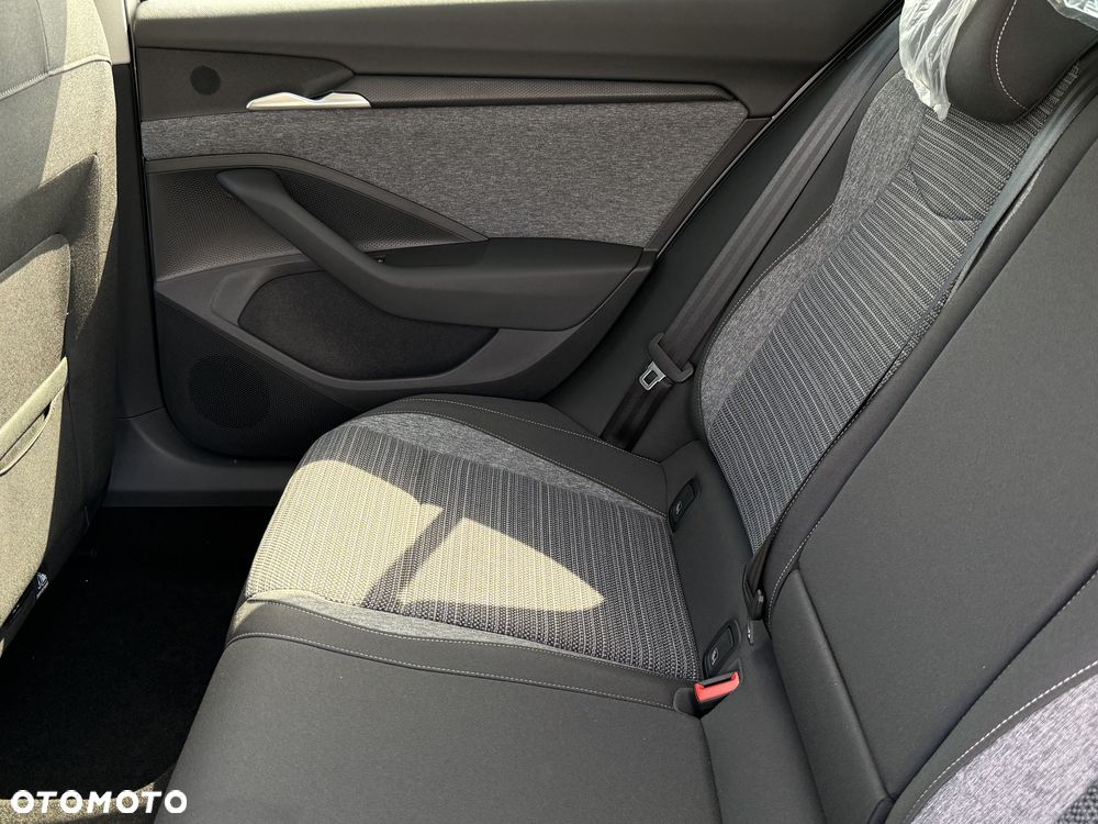 Skoda Superb 1.5 TSI mHEV Drive DSG - 16