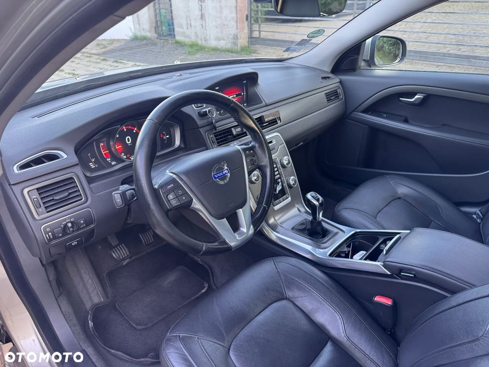 Volvo V70 D4 Drive-E Momentum - 12