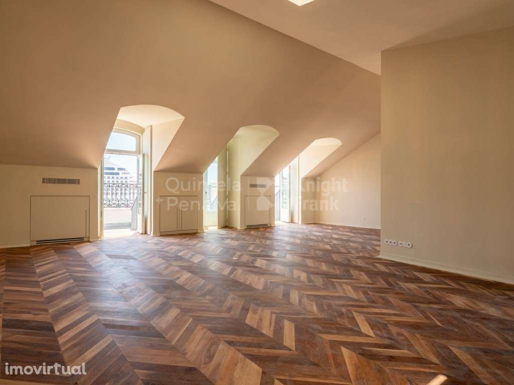 Apartamento T4 com vista rio, em Santa Maria Maior, Lisboa - Grande imagem: 2/28