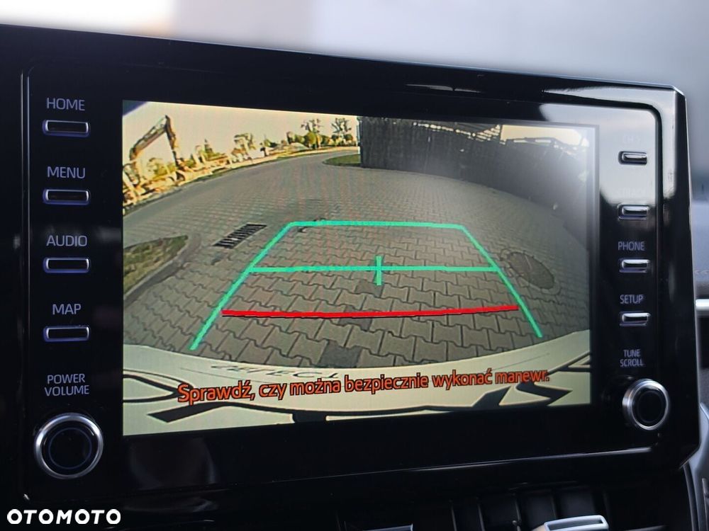 Toyota Corolla 1.8 Hybrid Executive - 17