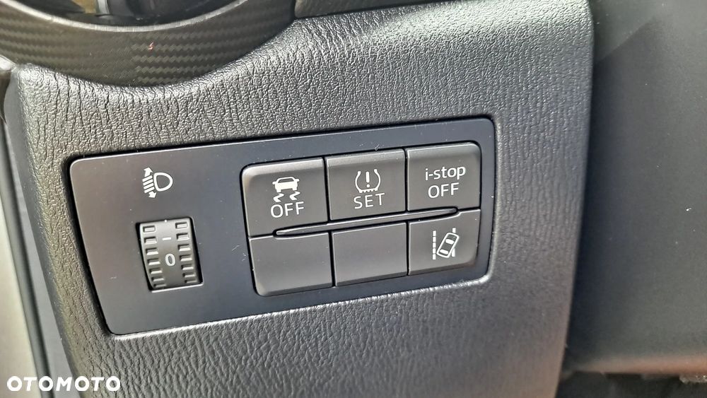 Mazda 2 SKYACTIV-G 90 Nakama - 28