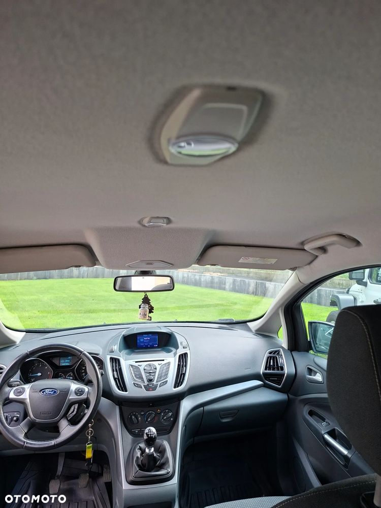 Ford C-MAX - 12