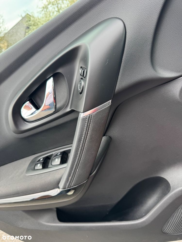 Renault Kadjar 1.2 Energy TCe Spring Edition Plus - 30