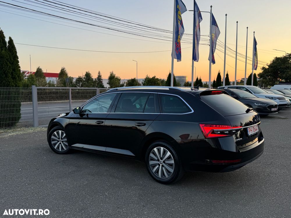 Skoda Superb 2.0 TDI DSG Style - 18