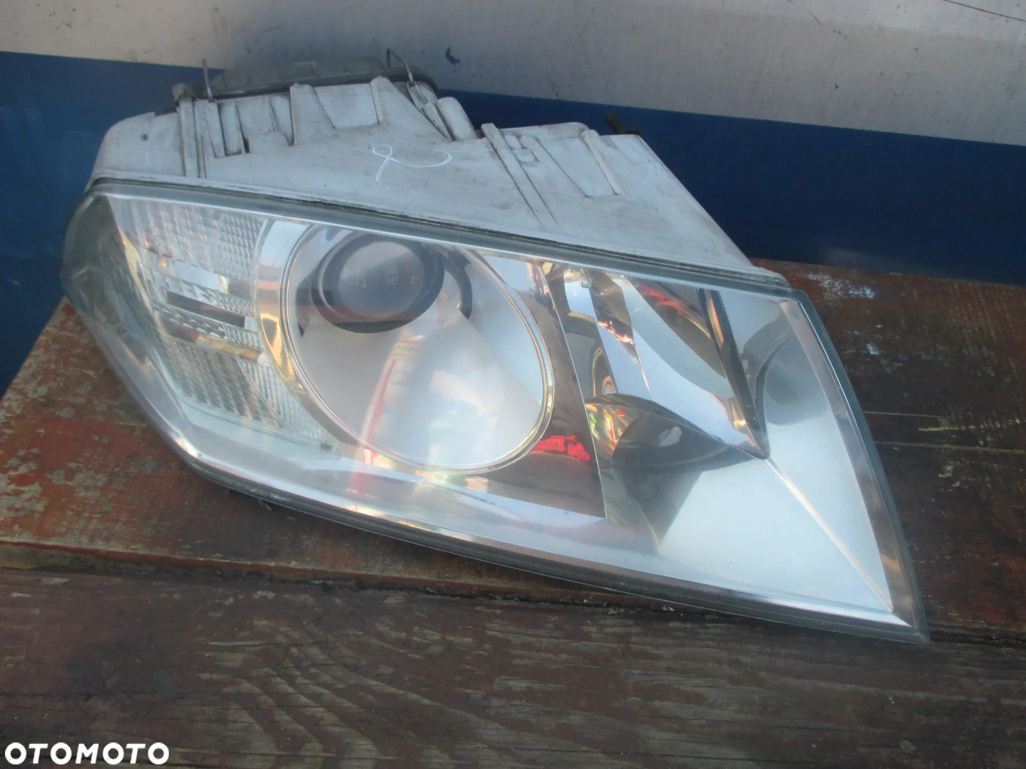 lampa Octavia II Xenon Orginał Europa - 6