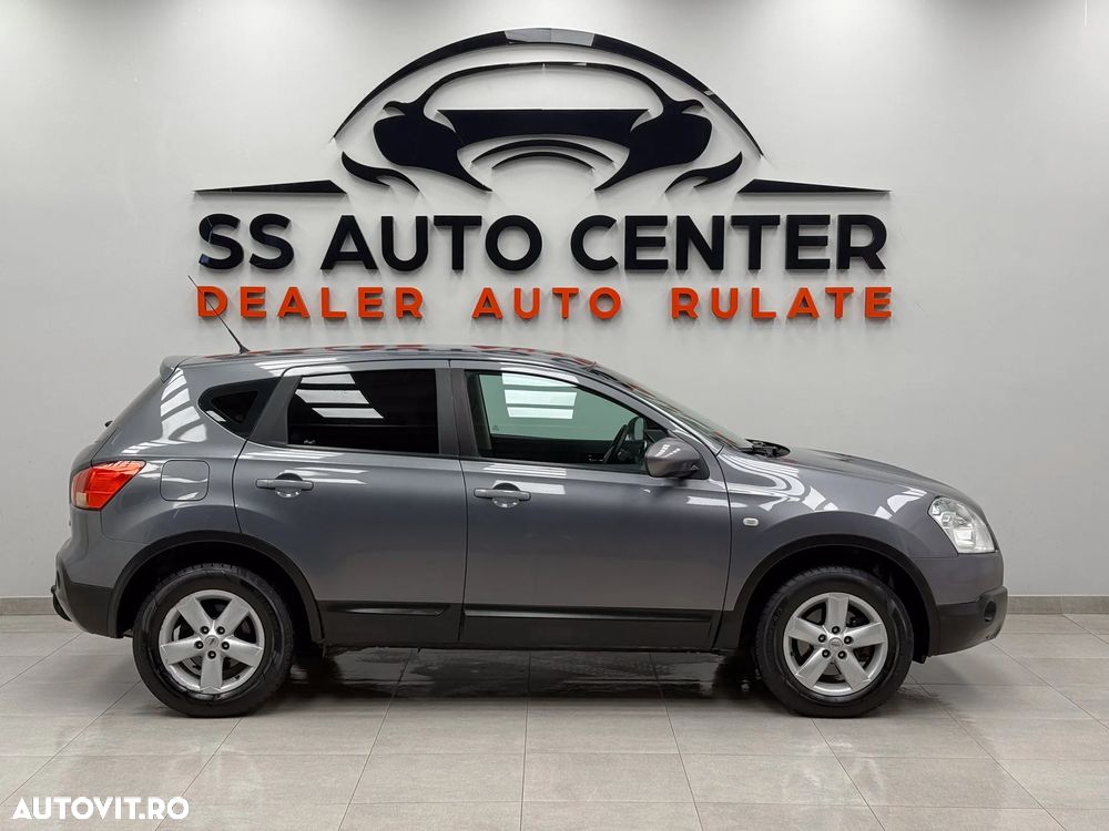 Nissan Qashqai 2.0 dCi DPF 4x4 Aut I-Way - 10