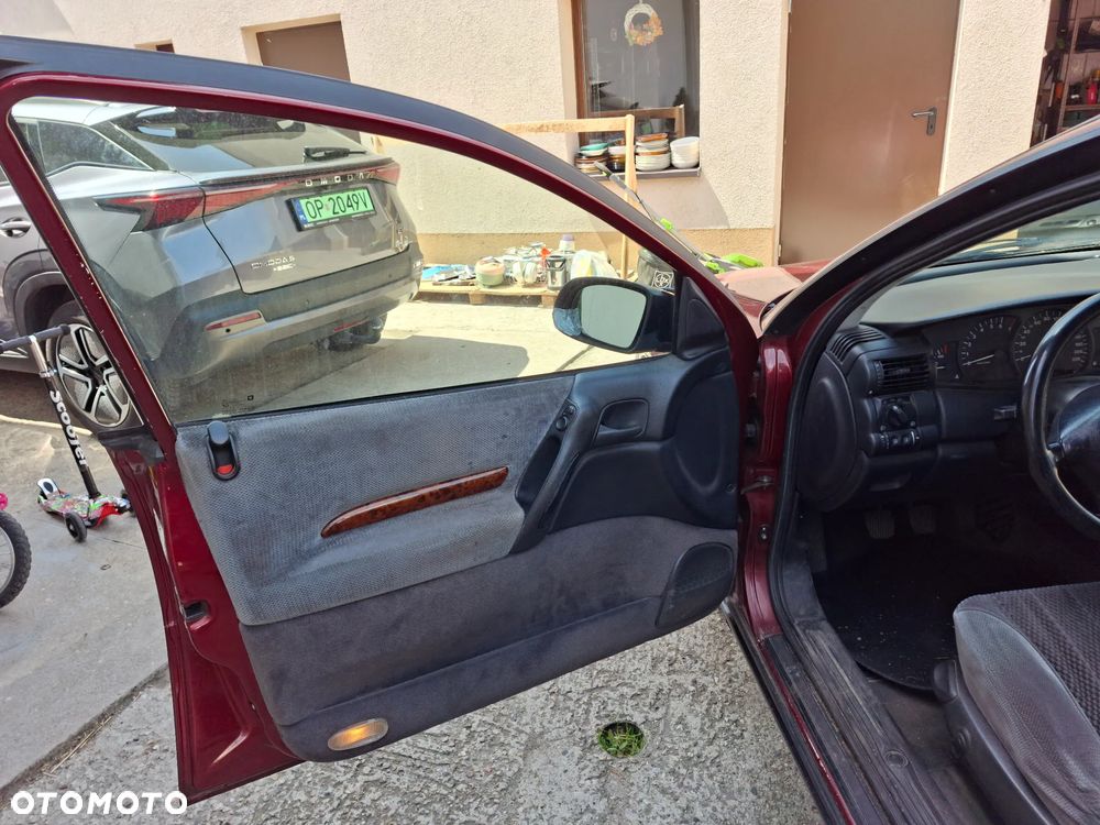 Opel Omega - 5