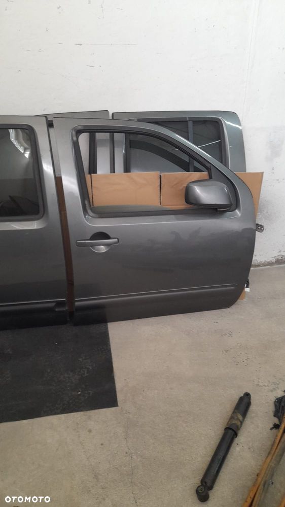 NIssan Frontier  Navara Patfander drzwi - 4