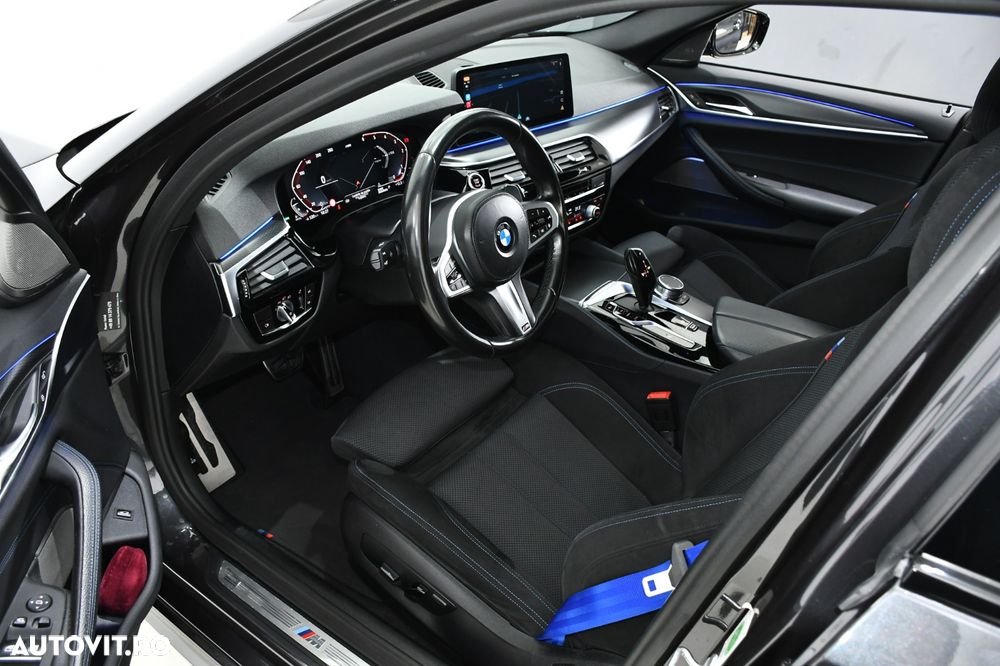 BMW Seria 5 530d Aut. M Sport Edition - 23