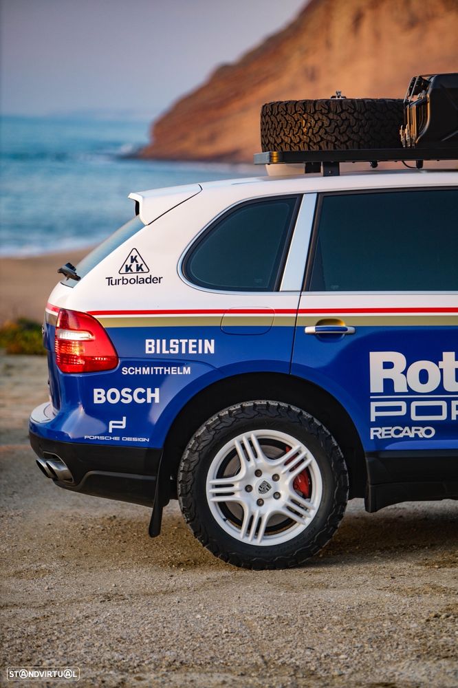 Porsche Cayenne Turbo - 17