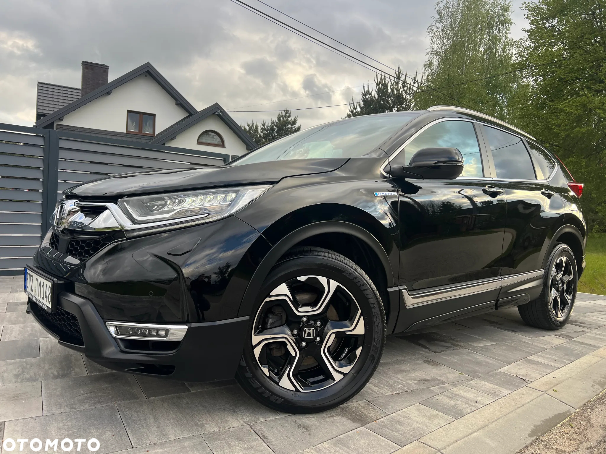 Honda CR-V e:HEV 2.0 i-MMD Hybrid 4WD Executive - 2