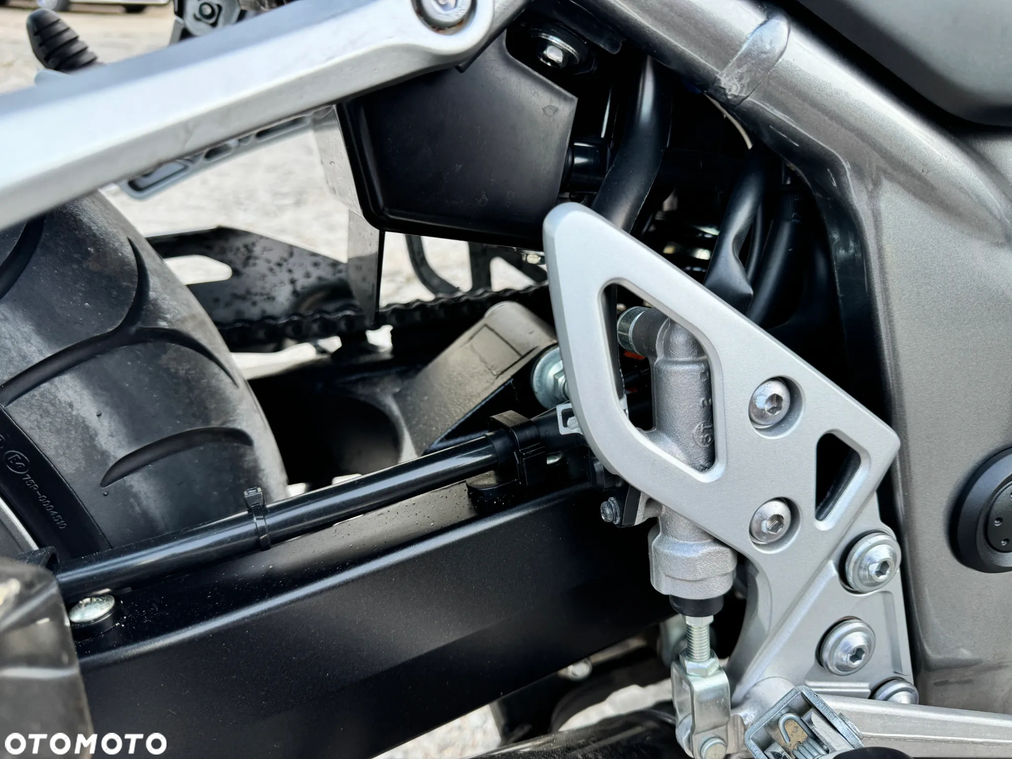 Suzuki GS - 22