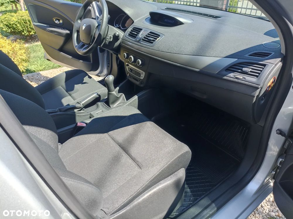 Renault Megane - 23