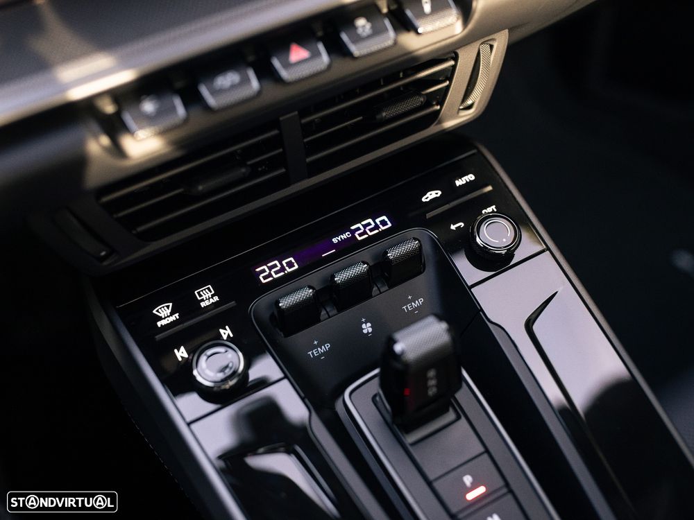 Porsche 911 (992) - 31