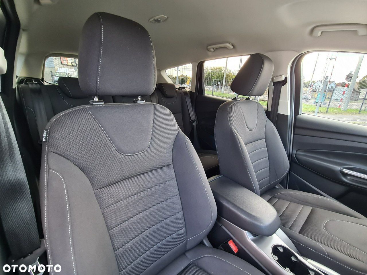 Ford Kuga 1.5 EcoBoost 4x4 SYNC - 25