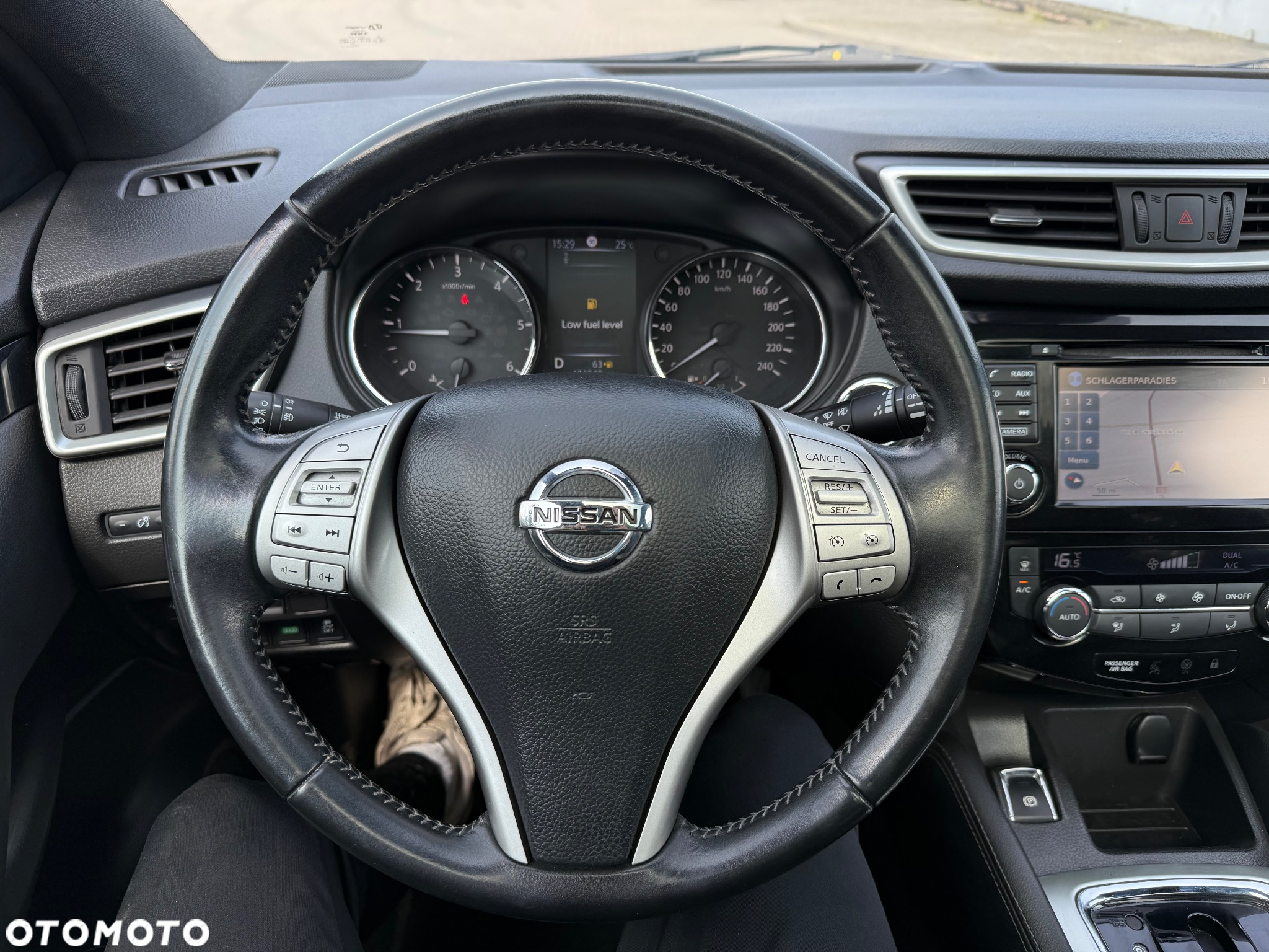 Nissan Qashqai 1.6 DCi Acenta Xtronic - 29