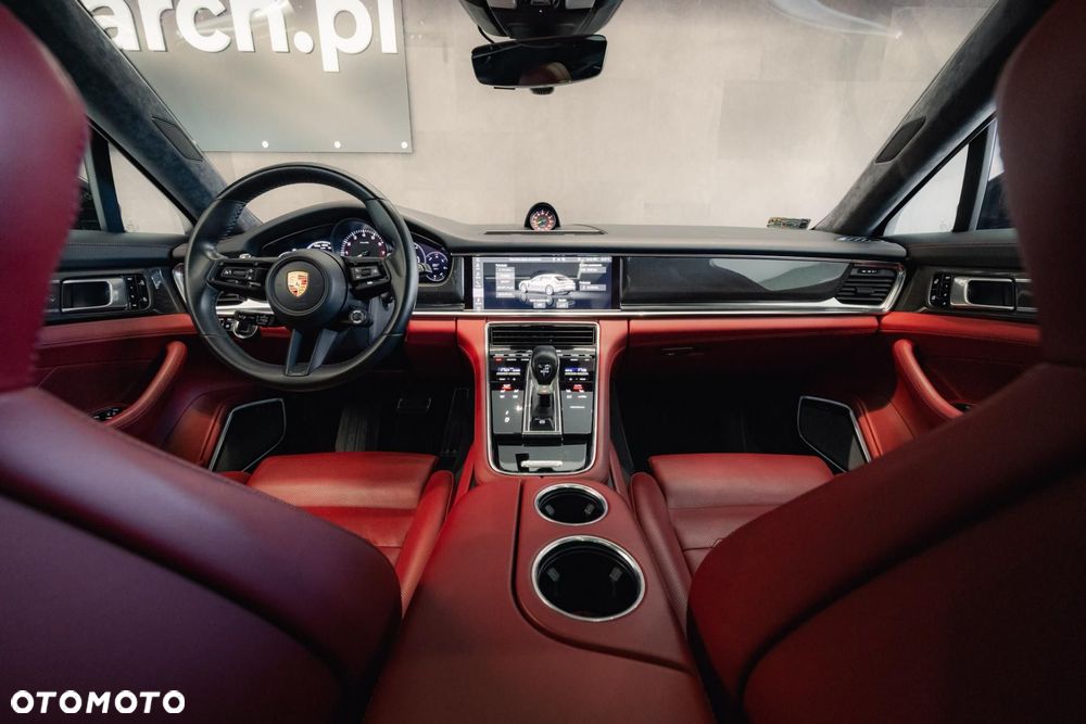 Porsche Panamera - 11