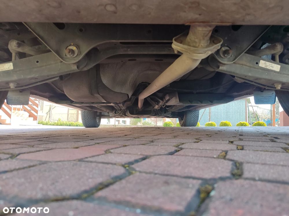 Hyundai Tucson blue 1.7 CRDi 2WD Style - 39