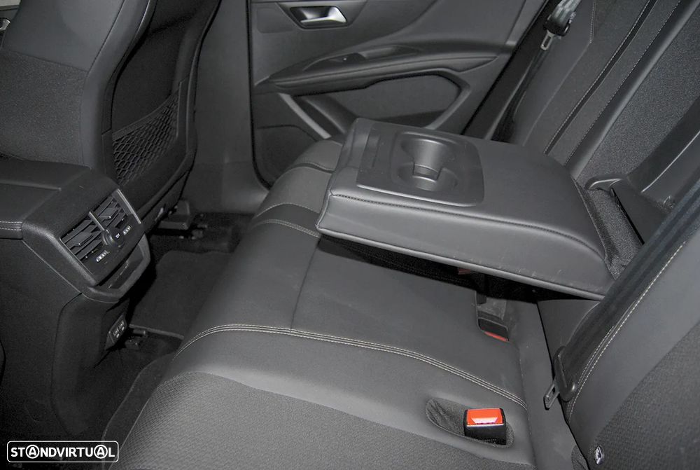 Peugeot 3008 1.6 Hybrid GT e-EAT8 - 23