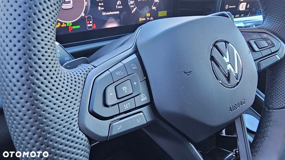 Volkswagen T-Roc - 26