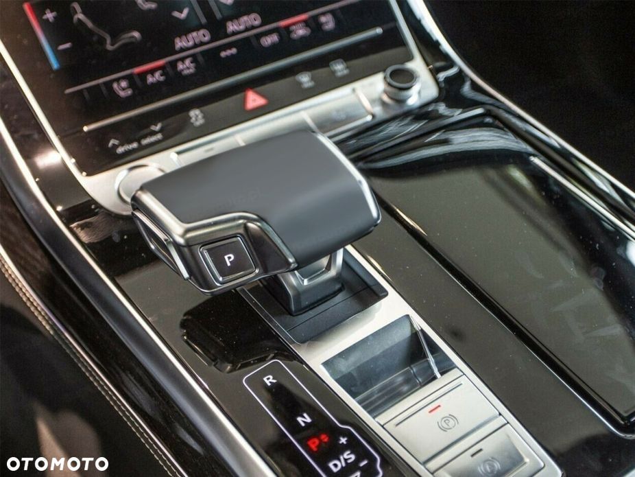 Audi Q8 - 13