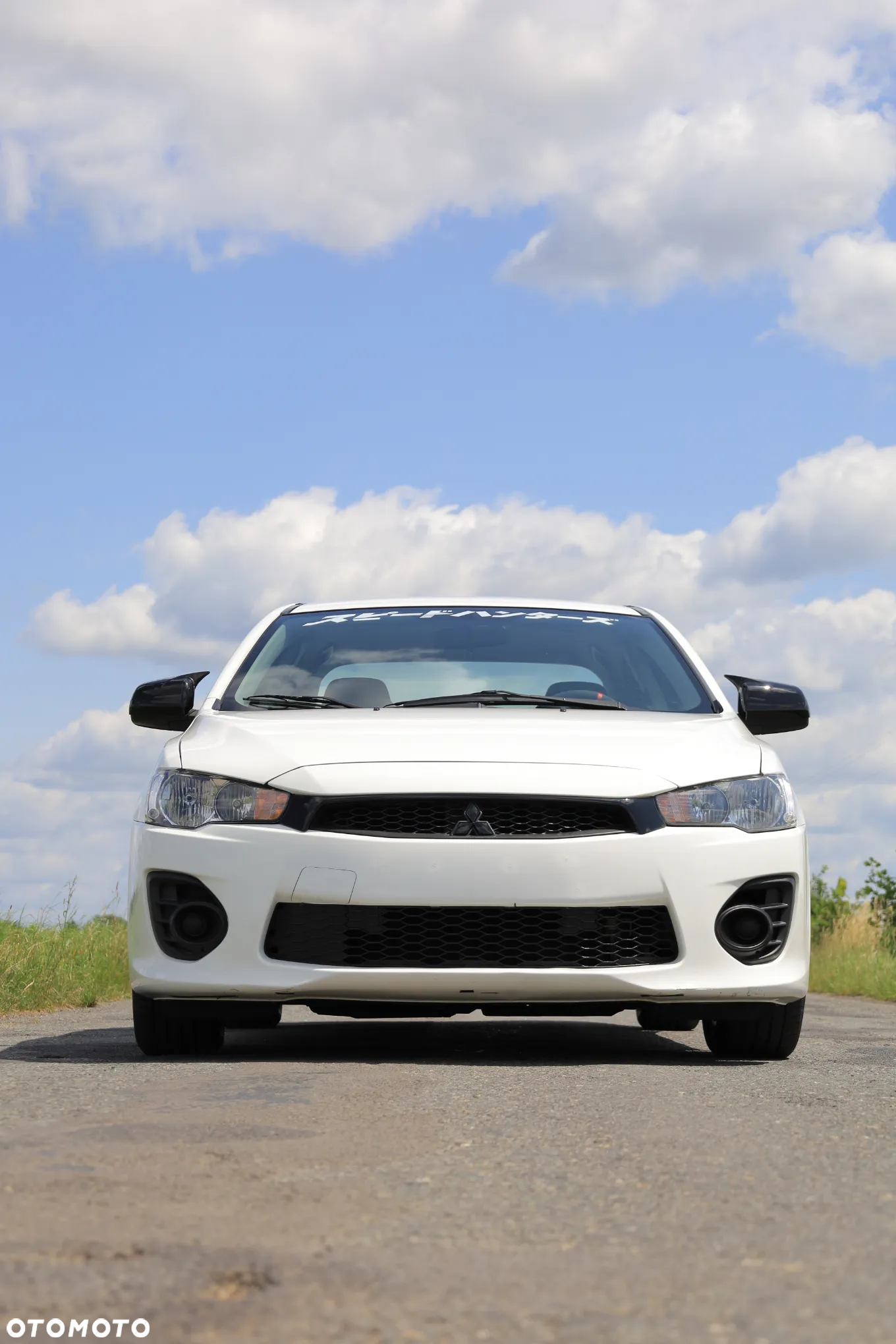 Mitsubishi Lancer 1.6 Invite - 4