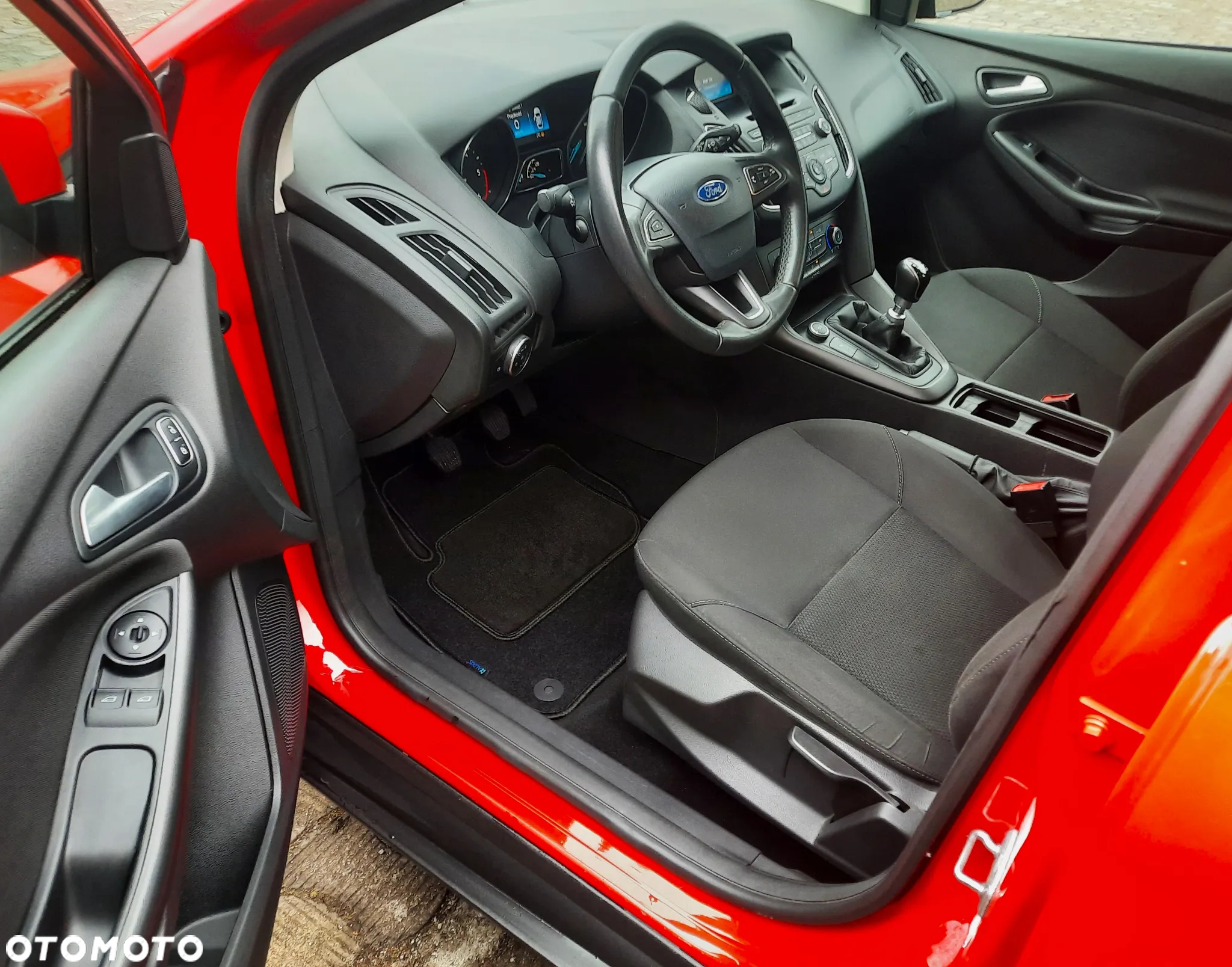 Ford Focus Turnier 1.5 EcoBlue Start-Stopp-System ACTIVE - 5