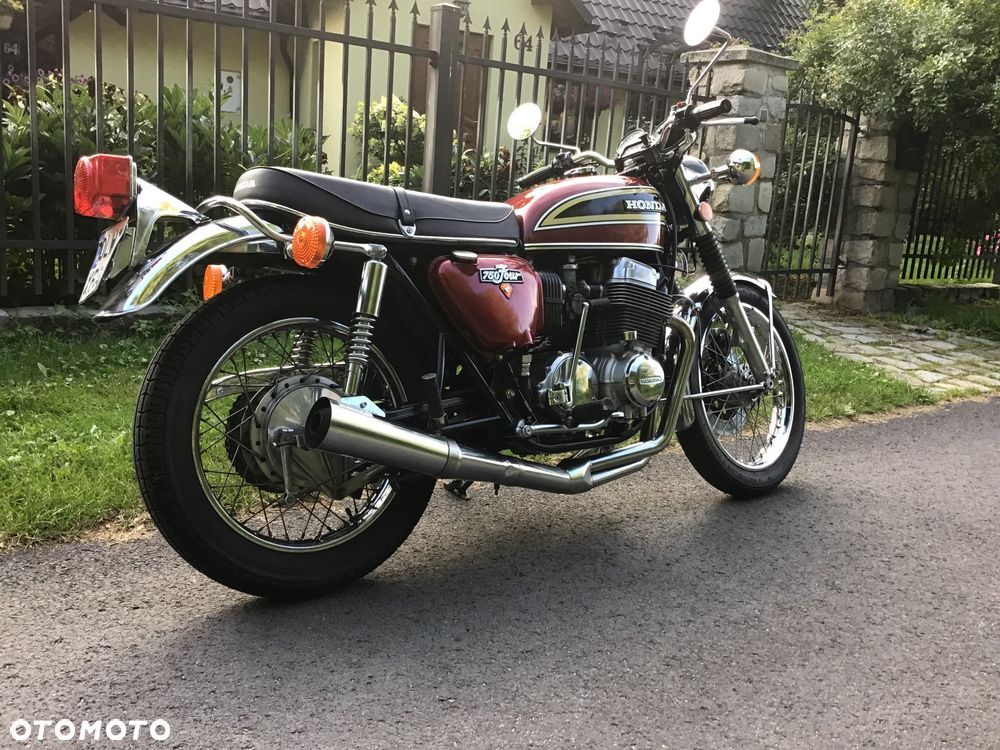 Honda CB - 12