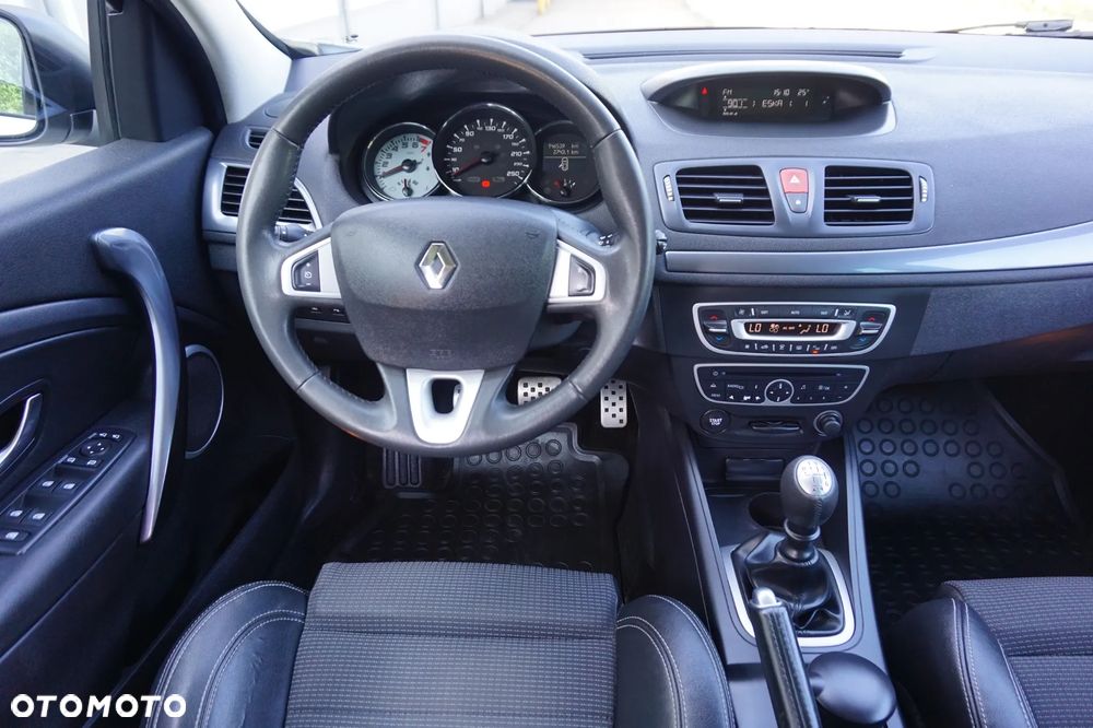 Renault Megane TCe 130 Dynamique - 5