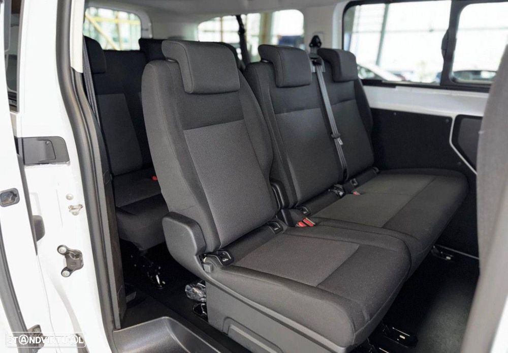 Peugeot e-Expert 75 kWh Semi-Vidrado Premium Long - 12